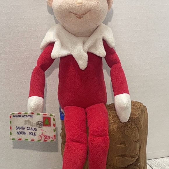 Tis almost the Season for the fun of "ELF on A Shelf" 2005 ELF!  EUC - Picture 2 of 7